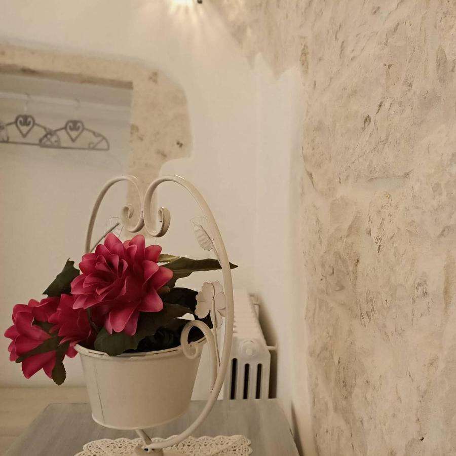 Trulli Di Nonna Palma Villa โลโกโรตอนโด ภายนอก รูปภาพ