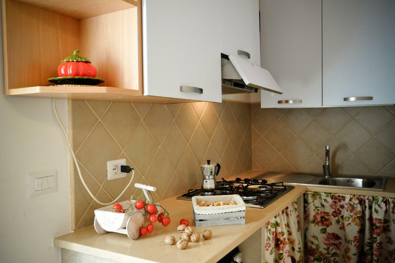Trulli Di Nonna Palma Villa โลโกโรตอนโด ภายนอก รูปภาพ